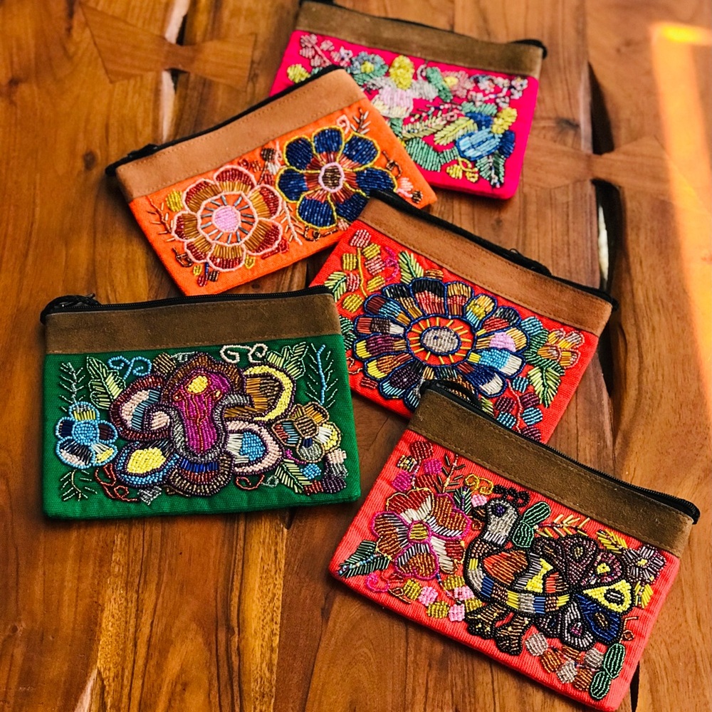 Unique Hand Beaded Wixárika Art Small Purse